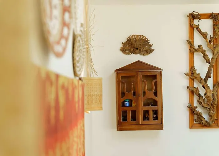 Etnika 2br Living Museum In The Heart Of スミニャック